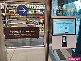 Kolejna bezobsługowa Żabka we Wrocławiu otwarta. Powstała w akademiku [JAK KORZYSTAĆ, FOTO]