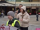 Zobacz, jak Wrocław obchodził rocznicę wybuchu wojny w Ukrainie [Foto, Wideo]