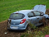 Opel wypadł z drogi na k46 w Mąkolnie