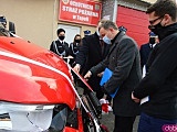 Oficjalne przekazanie nowe samochodu OSP Topola