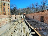 Trwa remont południowej oficyny Pałacu Marianny Orańskiej 