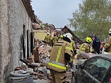Wybuch w domu jednorodzinnym w Ożarach. Trzy osoby poszkodowane