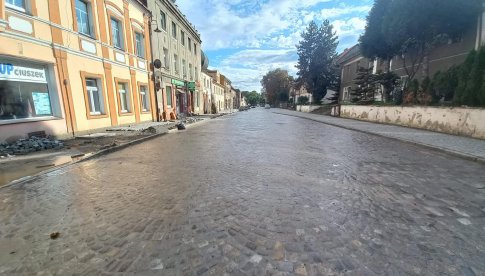 Przebudowa ulicy Henryka Brodatego w Henrykowie zgodnie z planem
