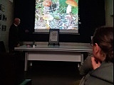 Rozmawiali o grzybach podczas prelekcji w Ziębicach [Foto]