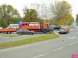 Zderzenie dwóch osobówek i ciężarówki na Legnickiej