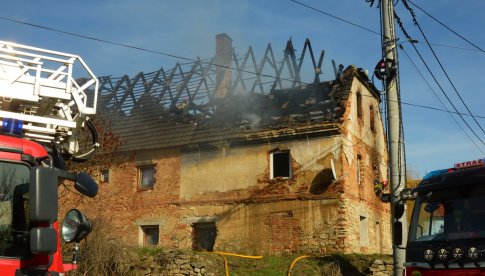 Pożar budynku mieszkalnego w Starym Henrykowie 