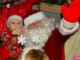 Mikołaj przyniósł prezenty dzieciom z Lasek