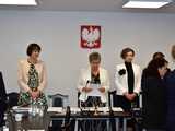 [FOTO] Pierwsza sesja Rady Gminy Stoszowice. Katarzyna Ruszkowska zaprzysiężona 
