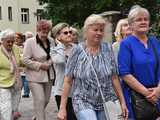[WIDEO/FOTO] Szykowne stroje, pochód, tańce i swojskie jadło. Biesiada Historyczna na ząbkowickim Zamku