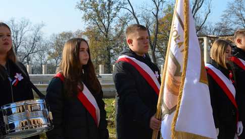 Kamieniec Ząbkowicki w biało-czerwonych barwach – Uroczyste obchody 106. rocznicy odzyskania niepodległości