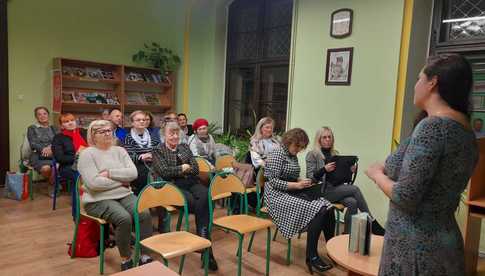 [FOTO] Spotkanie z Marianną Orańską w Ząbkowickiej Bibliotece – opowieść o kobiecie wyprzedzającej epokę