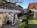 [FOTO] Proboszcz parafii św. Jerzego po 30 latach zakończy posługę kapłańską 