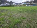 [FOTO] Stadion w Bardzie odzyska swój dawny blask! Ruszyły prace nad odbudową murawy po powodzi