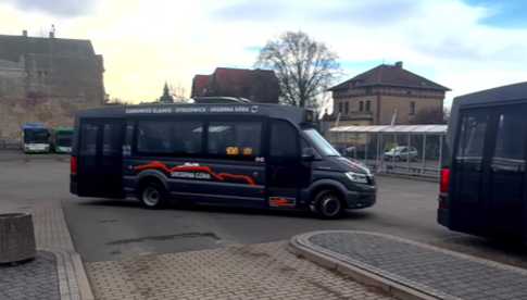 Prawie 11 500 sprzedanych biletów i 110 tysięcy przejechanych kilometrów - tak działała w ostatnim czasie Stoszowicka Komunikacja Autobusowa