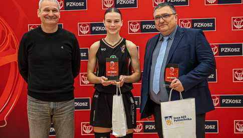 [FOTO] Srebrny sukces młodych koszykarek z Ziębic – Zuzanna Smędzik z tytułem MVP!